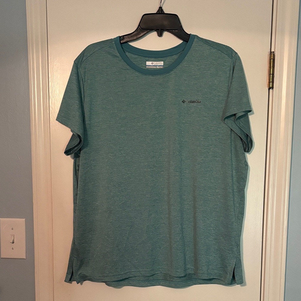 Columbia Teal Short-Sleeve Crew Neck Tee mens
